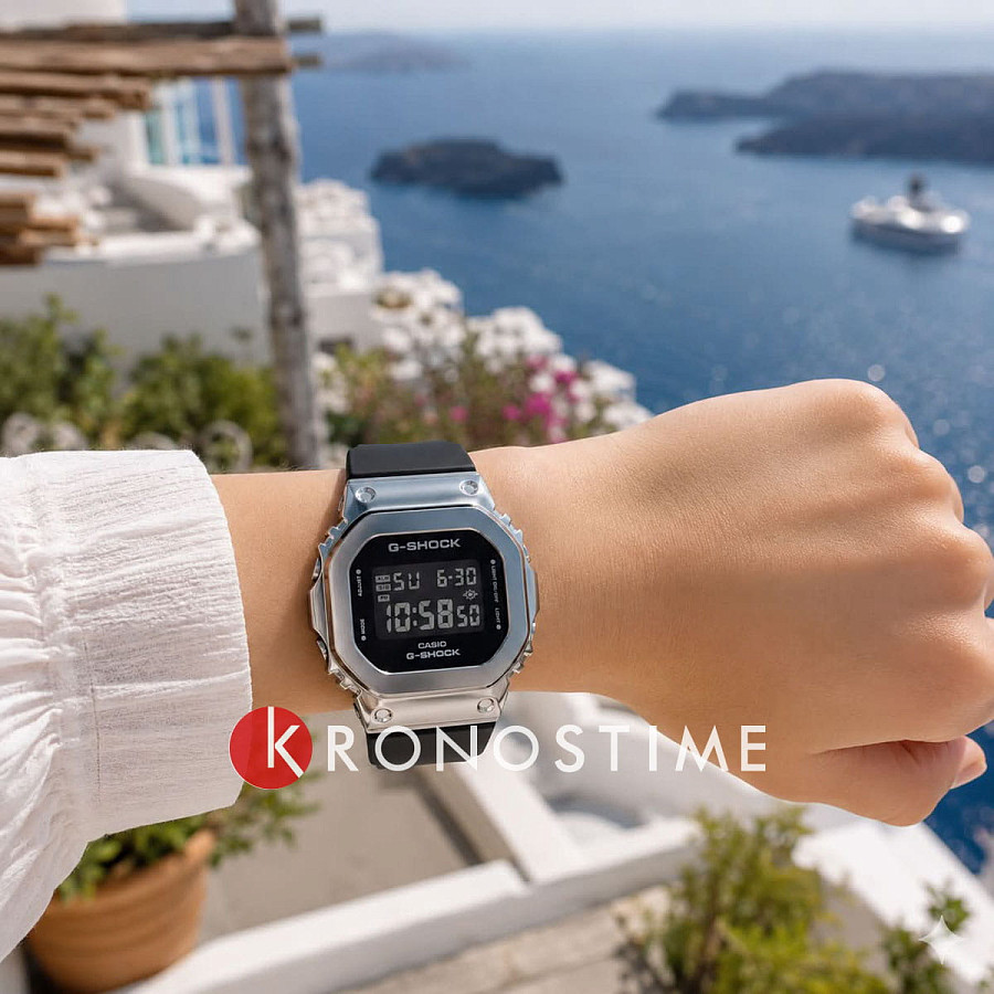 Часы Casio G-SHOCK GM-S5600U-1 — пластик сталь, Япония