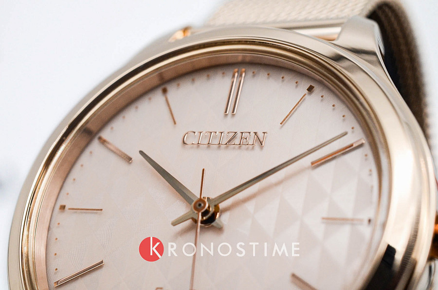 Часы Citizen Eco-Drive EM0503-83X — Япония, кварцевые