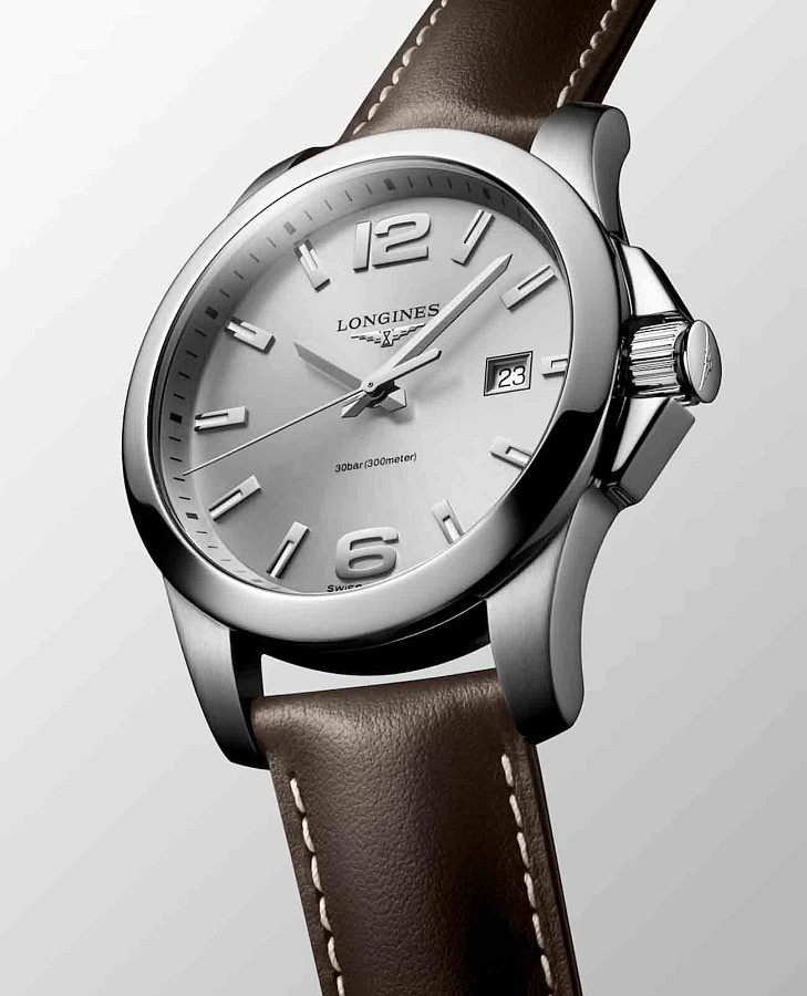 Часы Longines Conquest L3.759.4.76.5 — кожаный, мужские