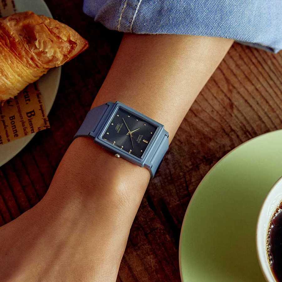 Часы Casio Collection MQ-38UC-2A2 — кварцевые, пластик