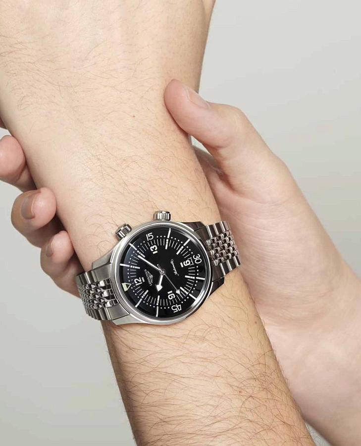 Часы Longines Legend Diver L3.764.4.50.6 — Швейцария, механические