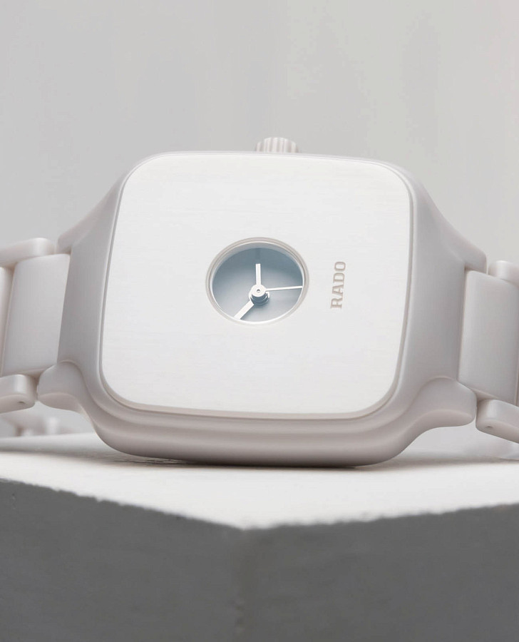 Часы Rado True Square FormaFantasma R27076012 — мужские, керамика