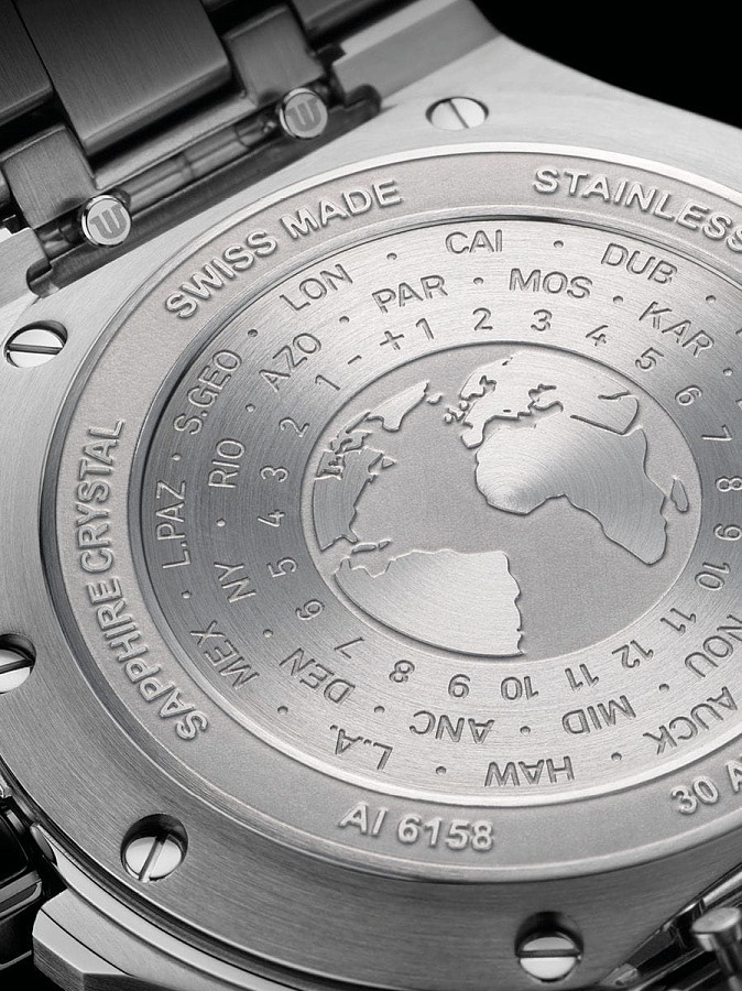 Часы Maurice Lacroix Aikon Venturer GMT AI6158-SS00F-130-A — нержавеющая сталь, мужские