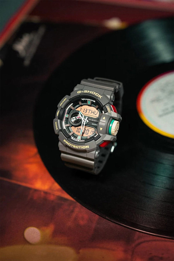 Часы Casio G-Shock GA-700BCE-1A (GA-700BCE-1A) — нейлон, мужские