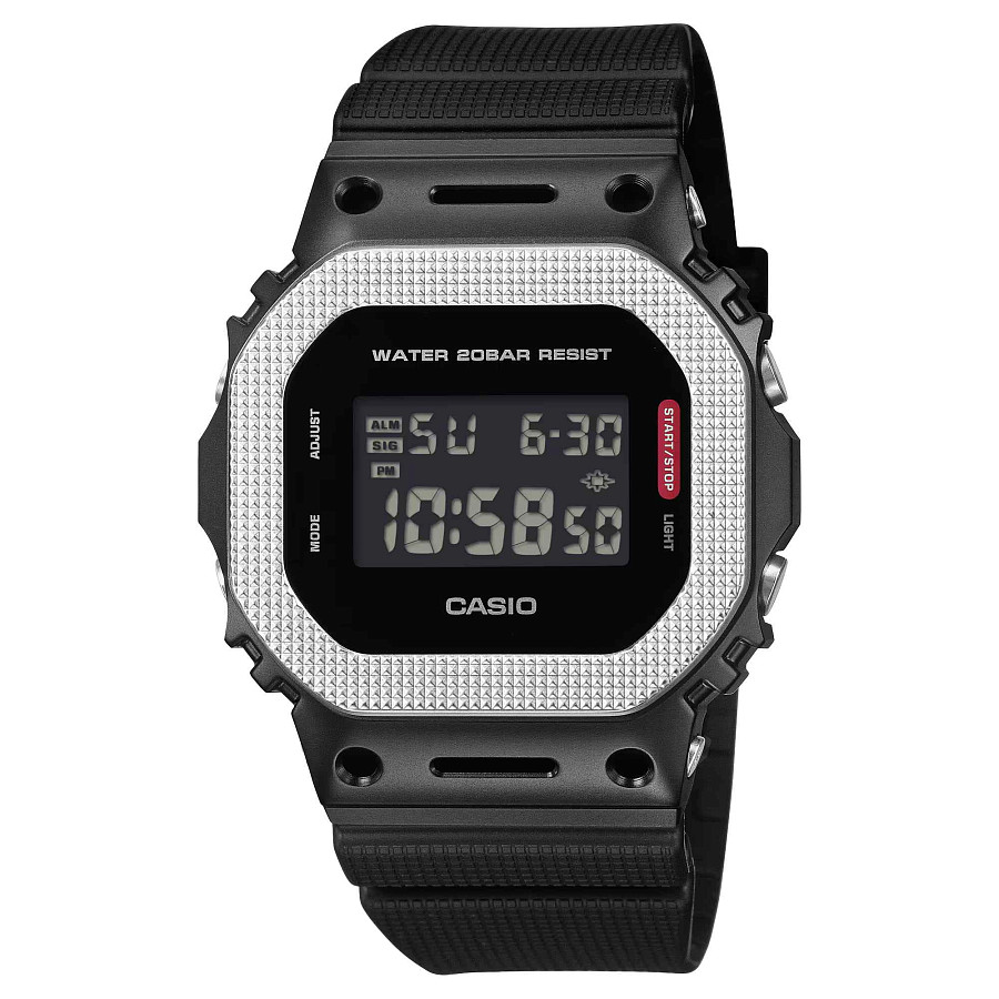 Часы Casio G-Shock GM-5600BM-1 — электронные, сталь металл пластик