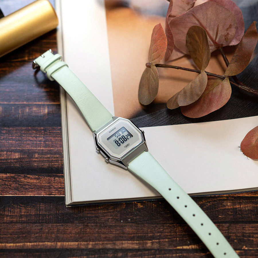Часы Casio Vintage LA680WEL-3 — артикул LA680WEL-3