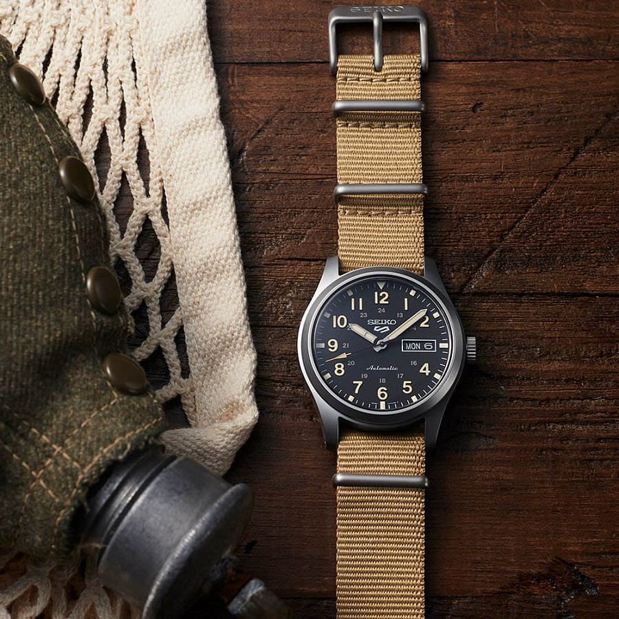 Часы Seiko 5 Sports Field series SRPG35K1 — черный, механические