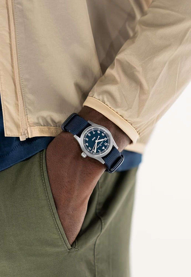 Часы Hamilton Khaki Field Quartz 33mm H69301940 — кварцевые, сталь