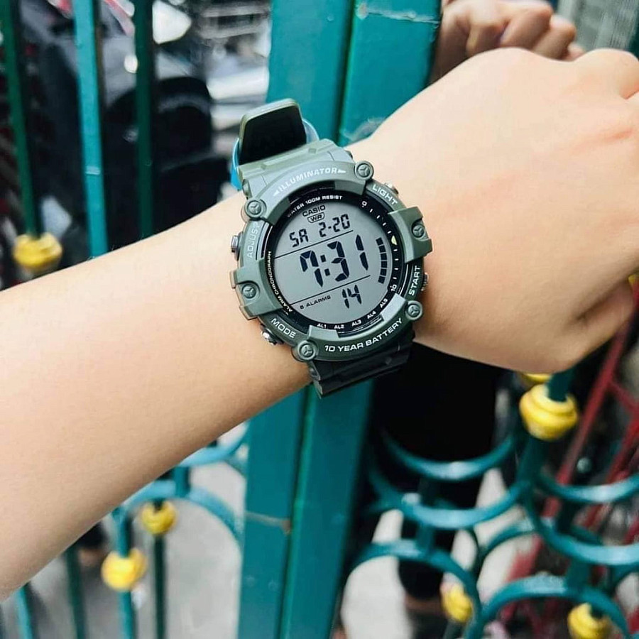 Часы Casio Collection AE-1500WHX-3AVDF (AE-1500WHX-3A) — кварцевые, пластик