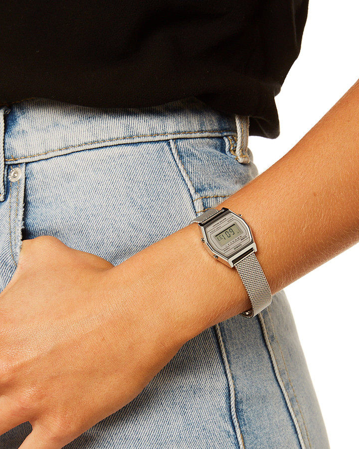 Часы Casio Vintage LA670WEM-7E — кварцевые, сталь
