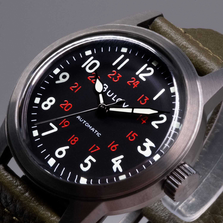 Часы Bulova Hack 98A255 — механические, металл сталь