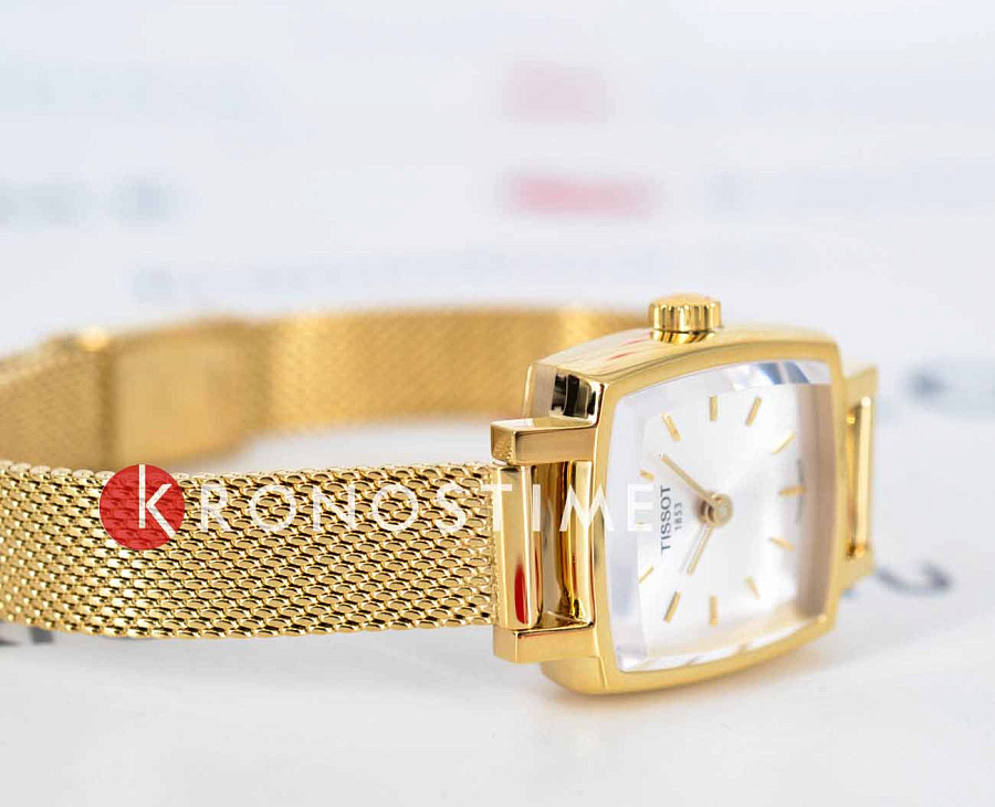 Часы Tissot Lovely Square T058.109.33.031.00 — сталь металл, Швейцария