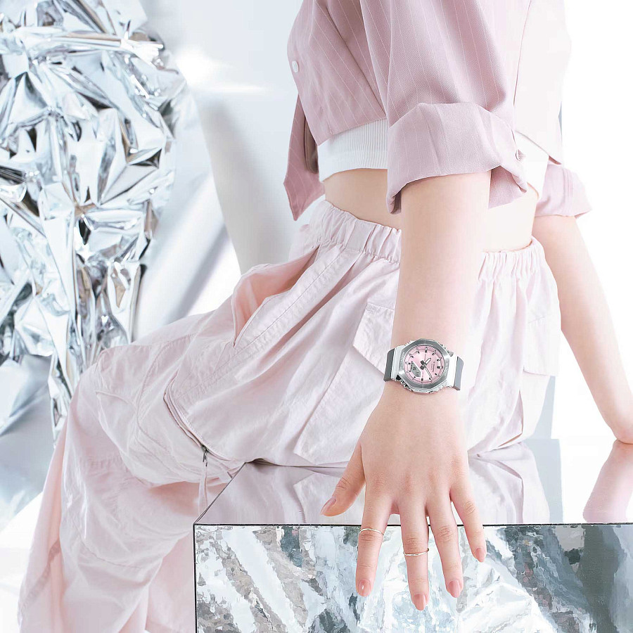Часы Casio G-Shock GM-S2110-4A — электронные, пластик сталь