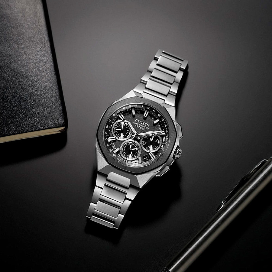Часы Citizen Attesa CC4104-53E — Япония, кварцевые