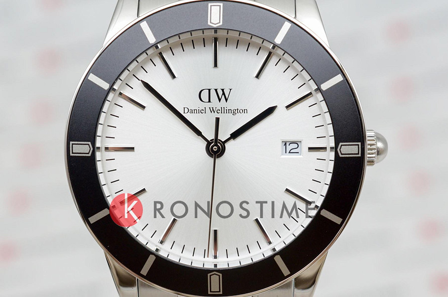 Часы Daniel Wellington Iconic Paradigma Link Black Bezel DW00100819 — металл сталь, Швеция