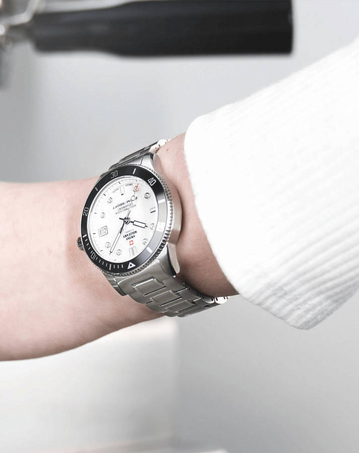 Часы Swiss Military by Chrono Сверхточные SM34089.03 — женские, нержавеющая сталь