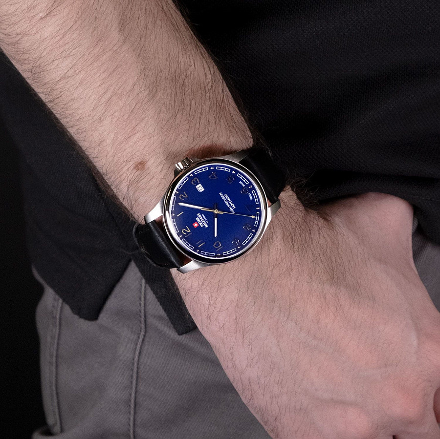 Часы Swiss Military by Chrono Сверхточные SM30200.26 — кварцевые, Швейцария, мужские