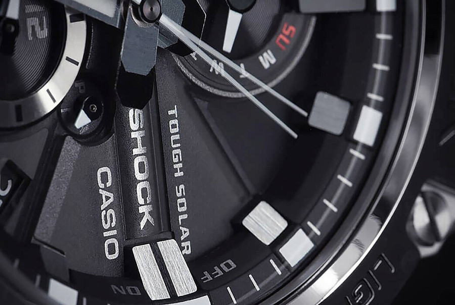 Часы Casio G-Shock GST-B100-1ADR (GST-B100-1A) — черный, сталь металл пластик