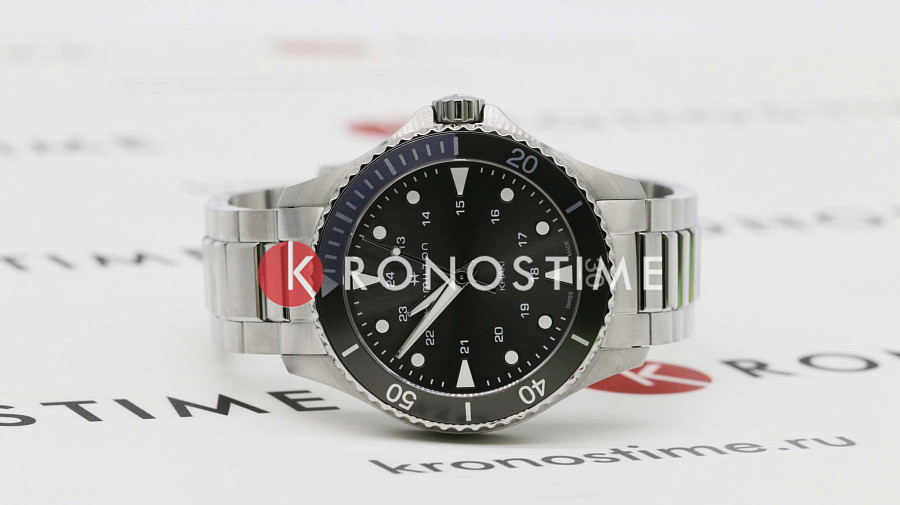 Часы Hamilton Khaki Navy Scuba Quartz H82211181 — нержавеющая сталь, мужские