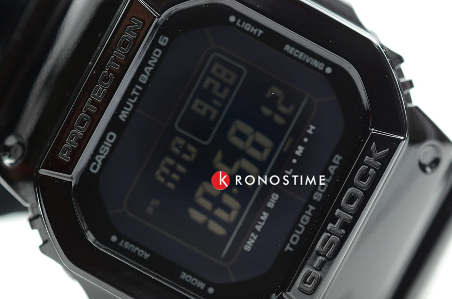 Часы Casio G-Shock GW-M5610BB-1 — пластик, Япония