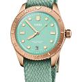 Швейцарские механические часы Oris Divers Sixty‑Five 'Cotton Candy' 01 733 7771 3157-07 3 19 03BRS
