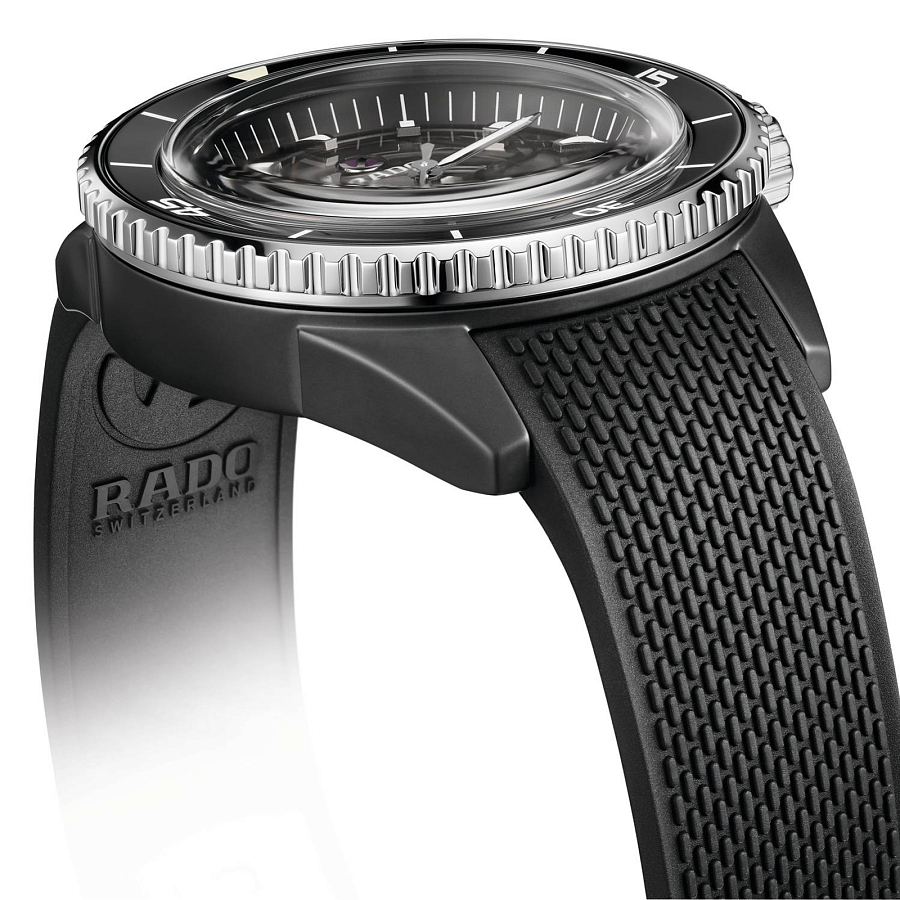 Часы Rado Captain Cook High-Tech Ceramic R32127156 — мужские, каучук