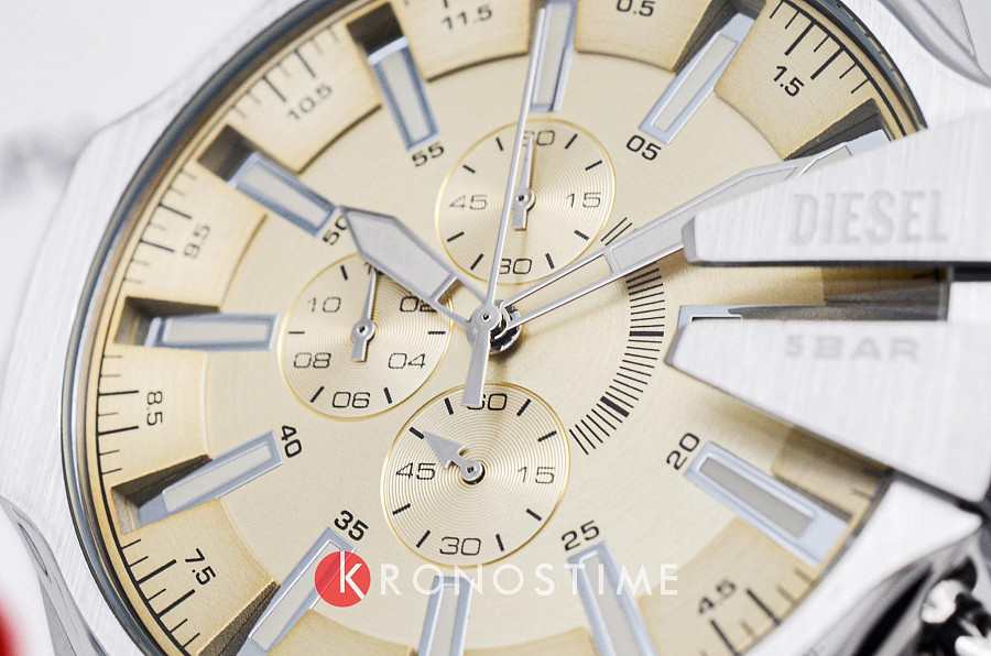 Часы Diesel Mega Chief Slim DZ4702 — Италия, кварцевые