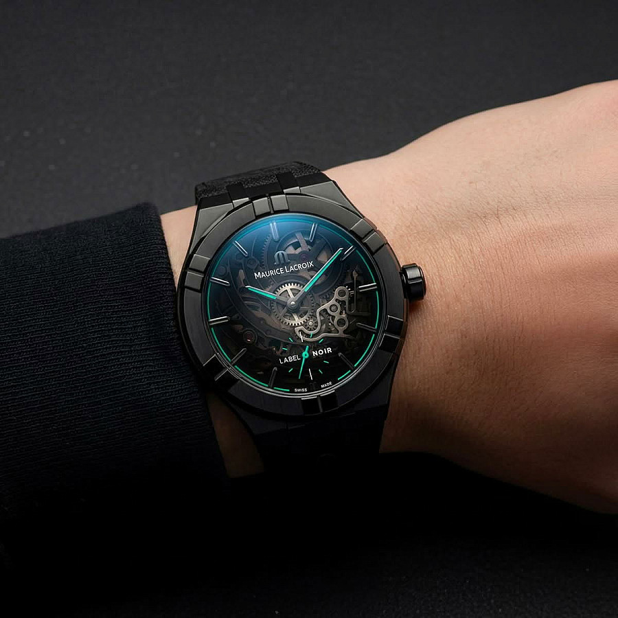 Часы Maurice Lacroix Aikon Automatic Skeleton 45mm Label Noir AI6028-DLB0B-030-H — артикул AI6028-DLB0B-030-H