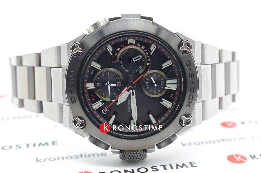 Часы Casio G-Shock MRG-B1000D-1A — титановый, мужские
