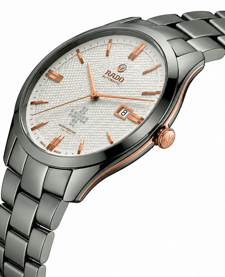 Часы Rado HyperСhrome R32133702 — кварцевые, керамика