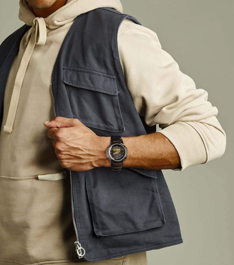 Часы Casio G-Shock AWM-500GC-1AJR — электронные, металл сталь