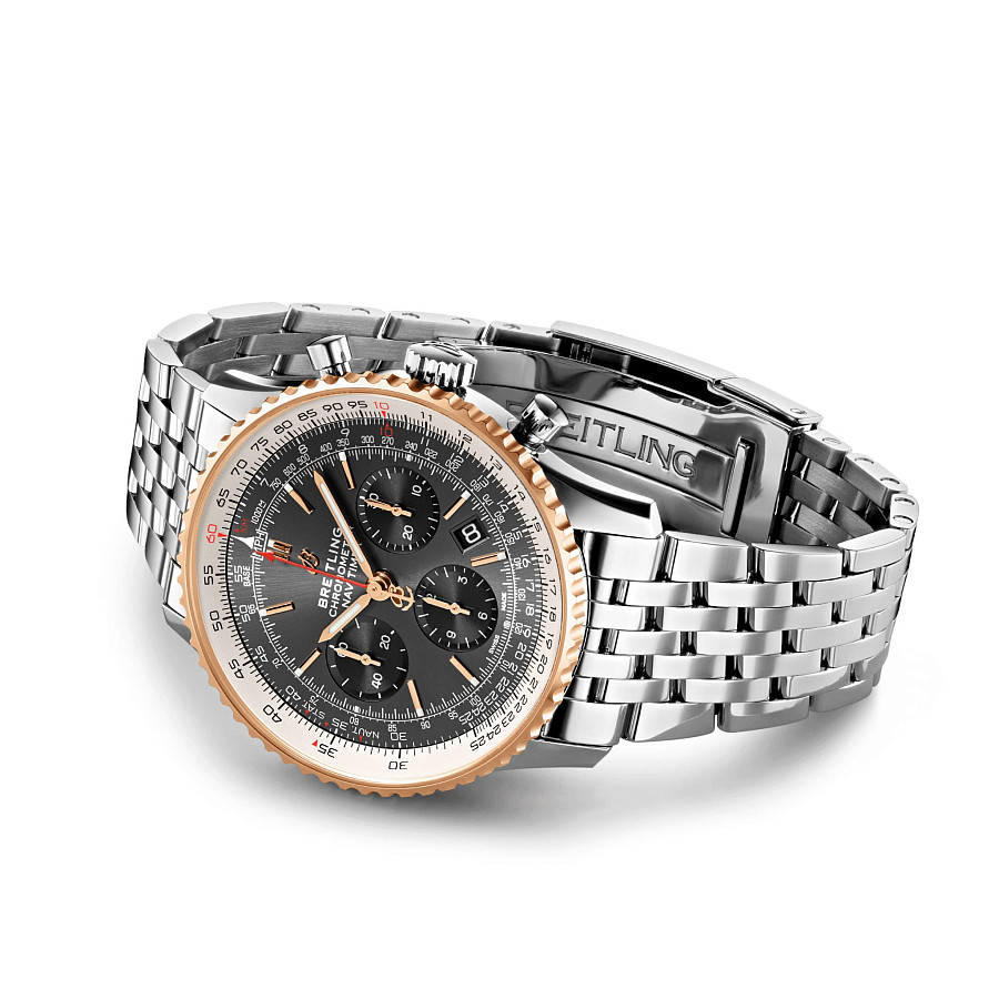 Часы Breitling Navitimer B01 Chronograph 43 UB0121211F1A1 — сталь металл золото, Швейцария