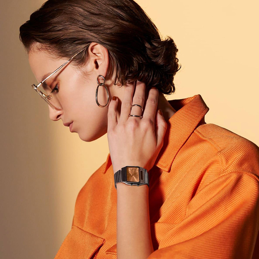 Часы Casio Vintage AQ-800ECGG-4A — кварцевые, пластик