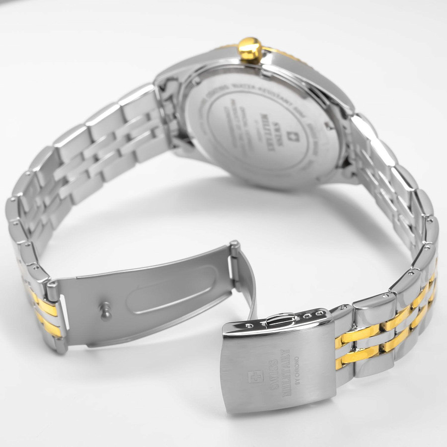 Часы Swiss Military by Chrono Сверхточные SM34065.05 — сталь c pvd покрытием, мужские