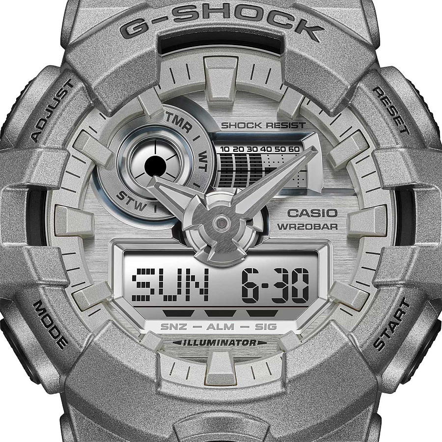 Часы Casio G-Shock GA-700FF-8ADR — пластик, Япония
