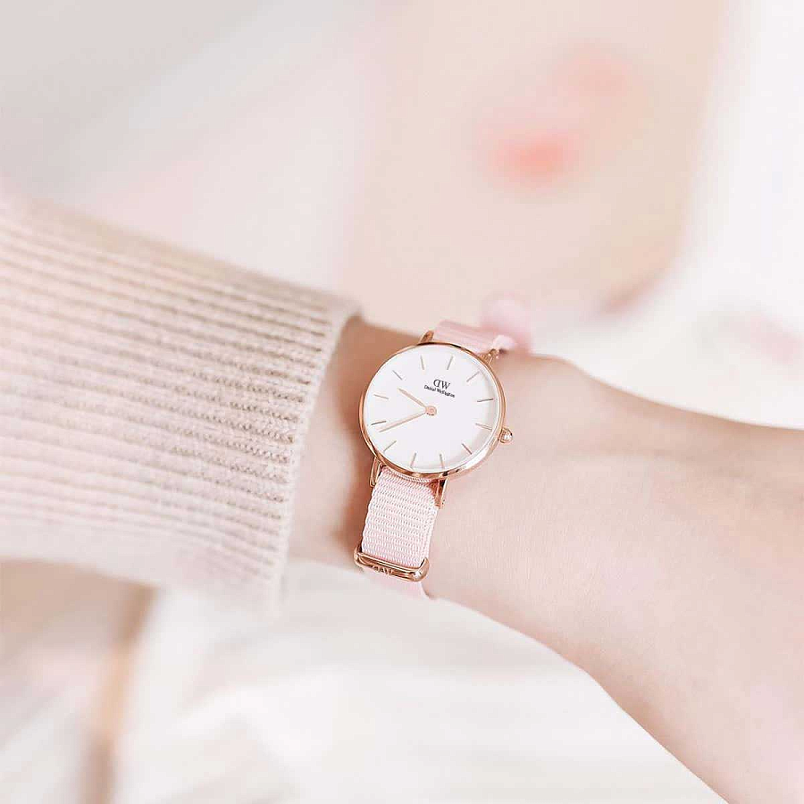 Часы Daniel Wellington Petite Dover DW00100512 — артикул DW00100512