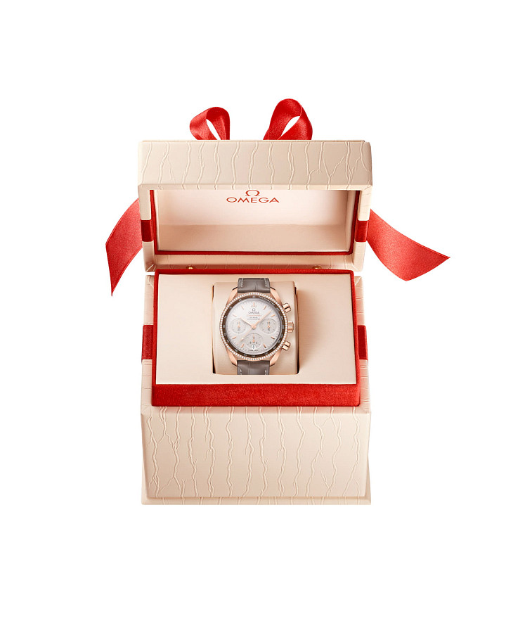 Часы Omega Speedmaster 38 324.68.38.50.02.003 — золото, Швейцария