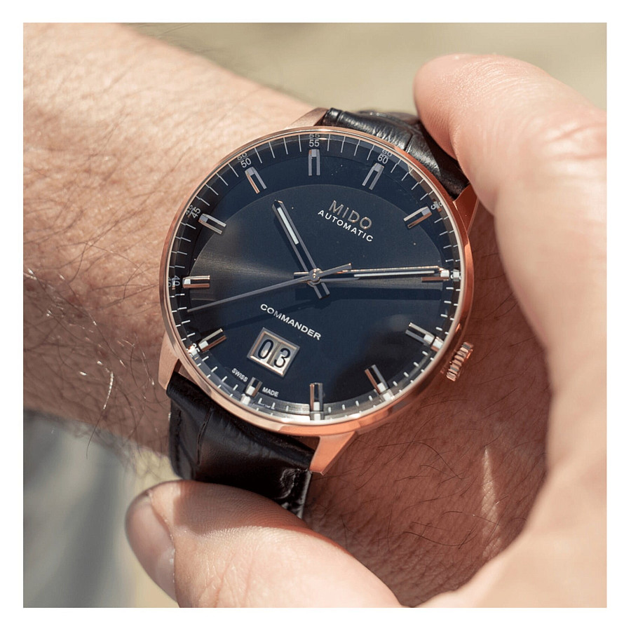 Часы Mido Commander Big Date M021.626.36.051.00 — артикул M0216263605100