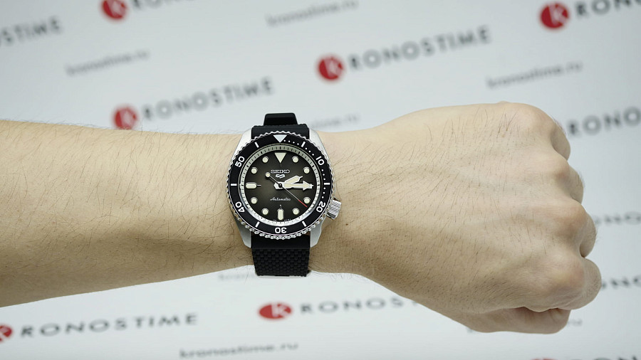Часы Seiko 5 Sports SRPD73K2 — черный, механические