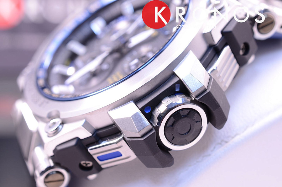 Часы Casio G-Shock Premium MTG-G1000D-1A2 — мужские