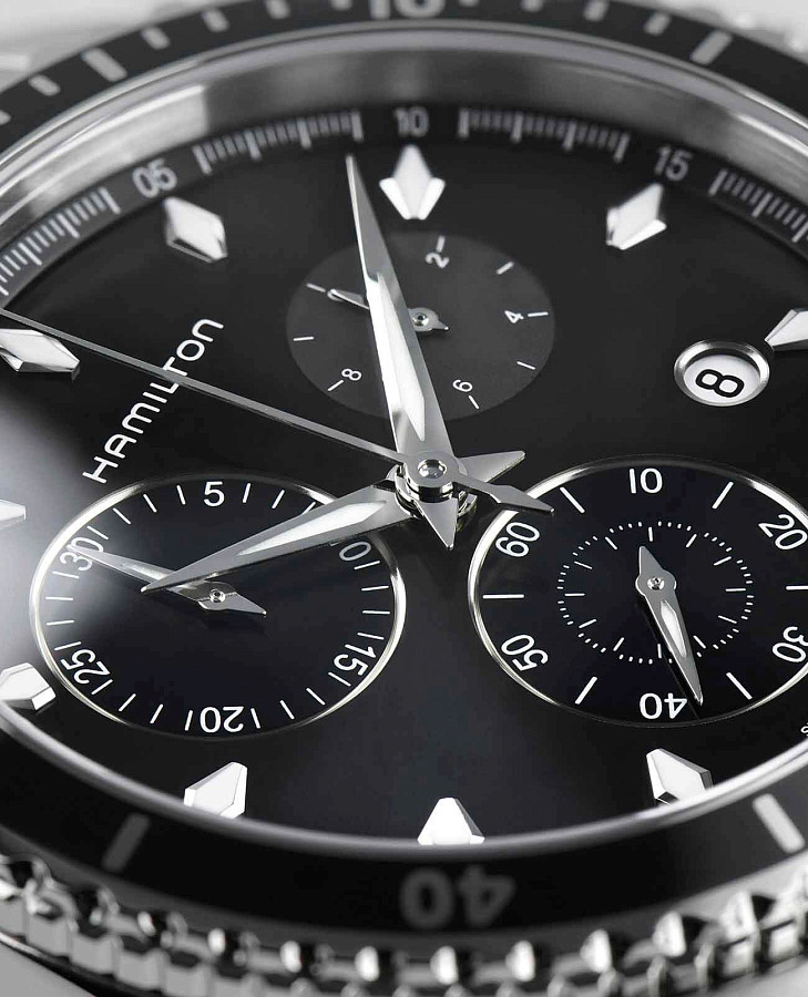 Часы Hamilton Jazzmaster Seaview Chrono Quartz H37512131 — черный, сталь
