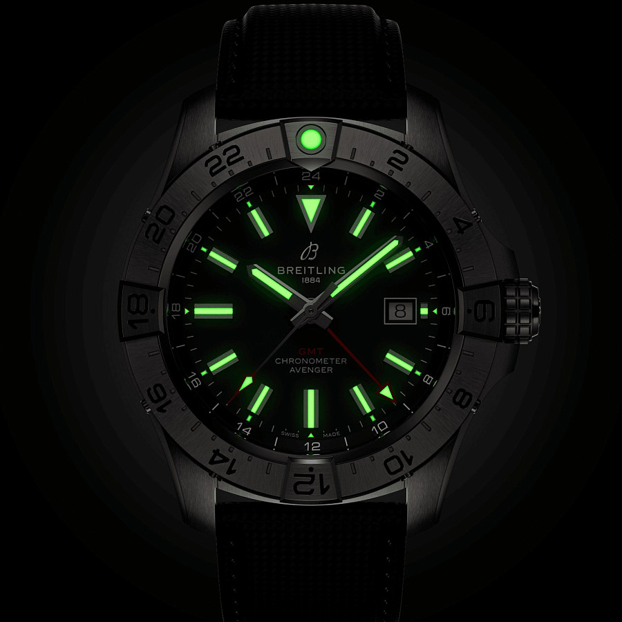 Часы Breitling Avenger Automatic GMT 44 A32320101B1X1 — Швейцария, механические