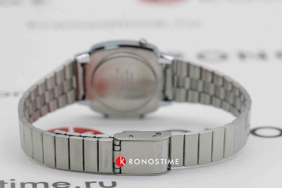 Часы Casio Collection LA670WA-1DF (LA670WA-1) — женские, нержавеющая сталь
