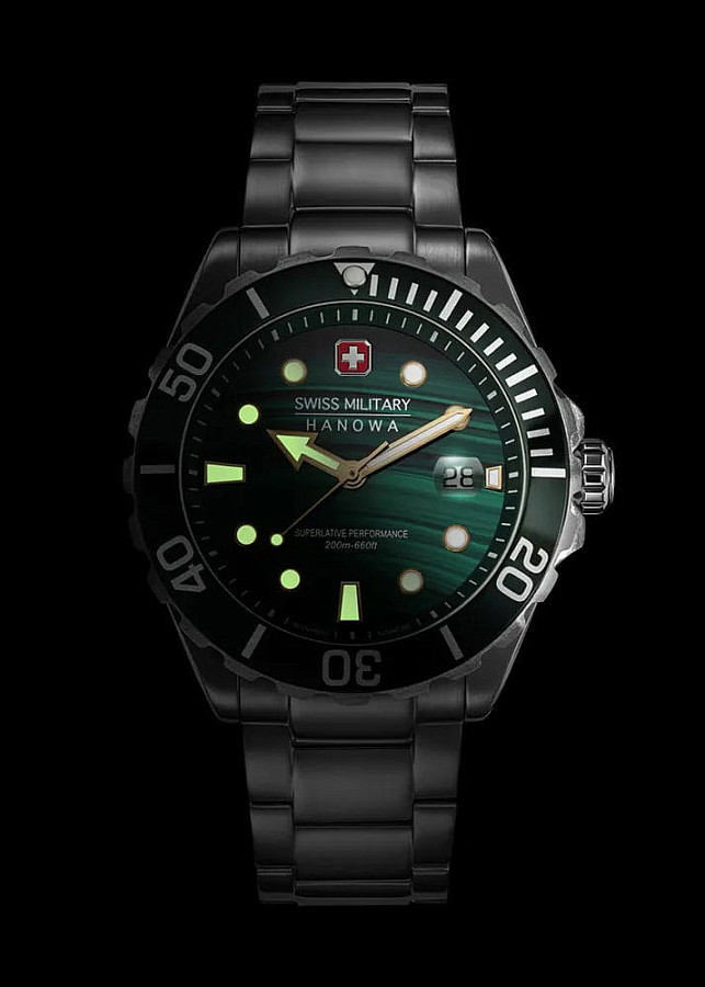 Часы Swiss Military Hanowa Offshore Diver SMWGH0005804 — зеленый, сталь металл
