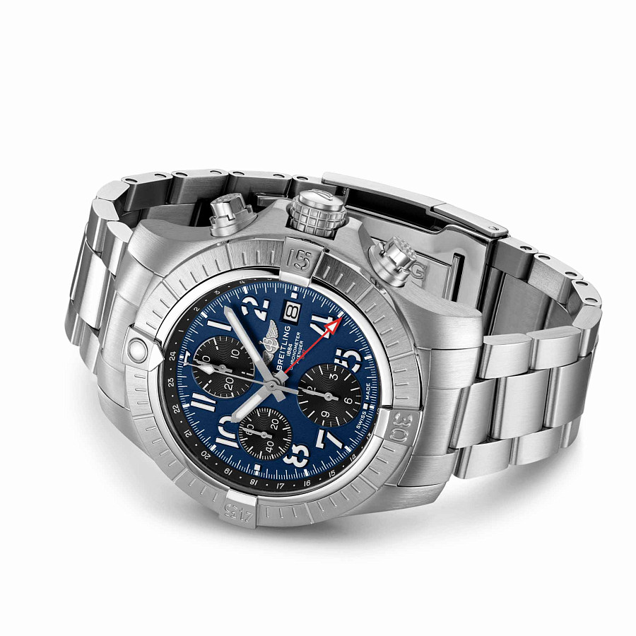 Часы Breitling Avenger Chronograph GMT 45 A24315101C1A1 — сталь металл, Швейцария
