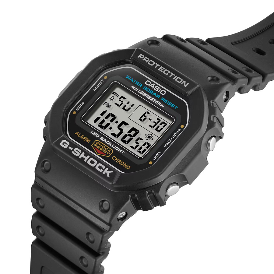Часы Casio G-Shock DW-5600UE-1DR (DW-5600UE-1) — пластик карбон, Япония