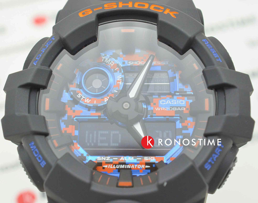 Часы Casio G-Shock GA-700CT-1A — артикул GA-700CT-1A