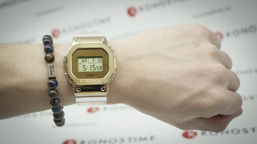 Часы Casio G-Shock GM-5600SG-9ER — мужские, белый
