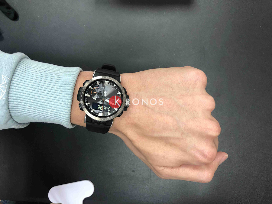 Часы Casio Pro Trek PRW-60Y-1A — Япония, кварцевые