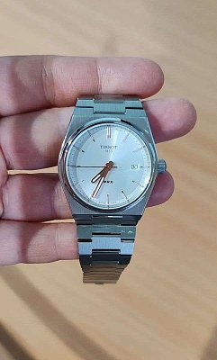 Фото покупателя: Швейцарские наручные часы Tissot PRX 35 mm T137.210.11.031.00